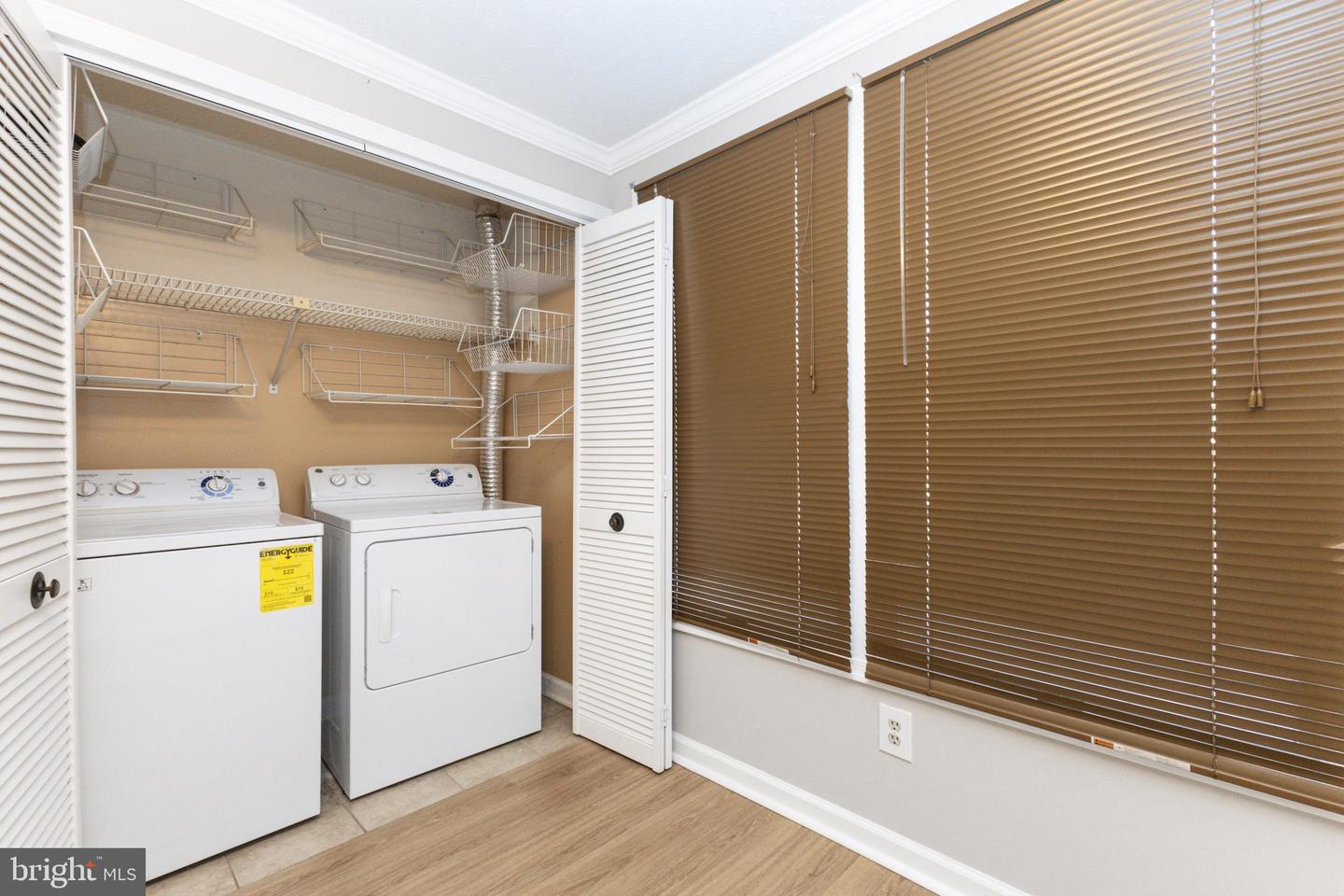 10123 STATESBORO CT, MANASSAS, Virginia 20109, 3 Bedrooms Bedrooms, ,2 BathroomsBathrooms,Residential,For sale,10123 STATESBORO CT,VAPW2109424 MLS # VAPW2109424