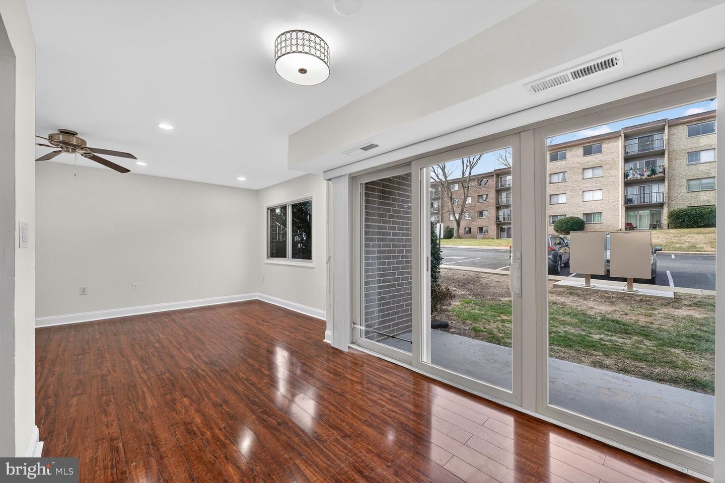 12753 DARA DR #101, WOODBRIDGE, Virginia 22192, 1 Bedroom Bedrooms, ,1 BathroomBathrooms,Residential,For sale,12753 DARA DR #101,VAPW2109456 MLS # VAPW2109456