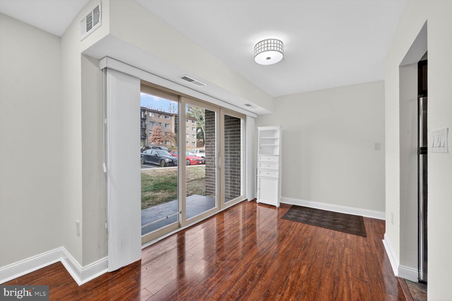 12753 DARA DR #101, WOODBRIDGE, Virginia 22192, 1 Bedroom Bedrooms, ,1 BathroomBathrooms,Residential,For sale,12753 DARA DR #101,VAPW2109456 MLS # VAPW2109456