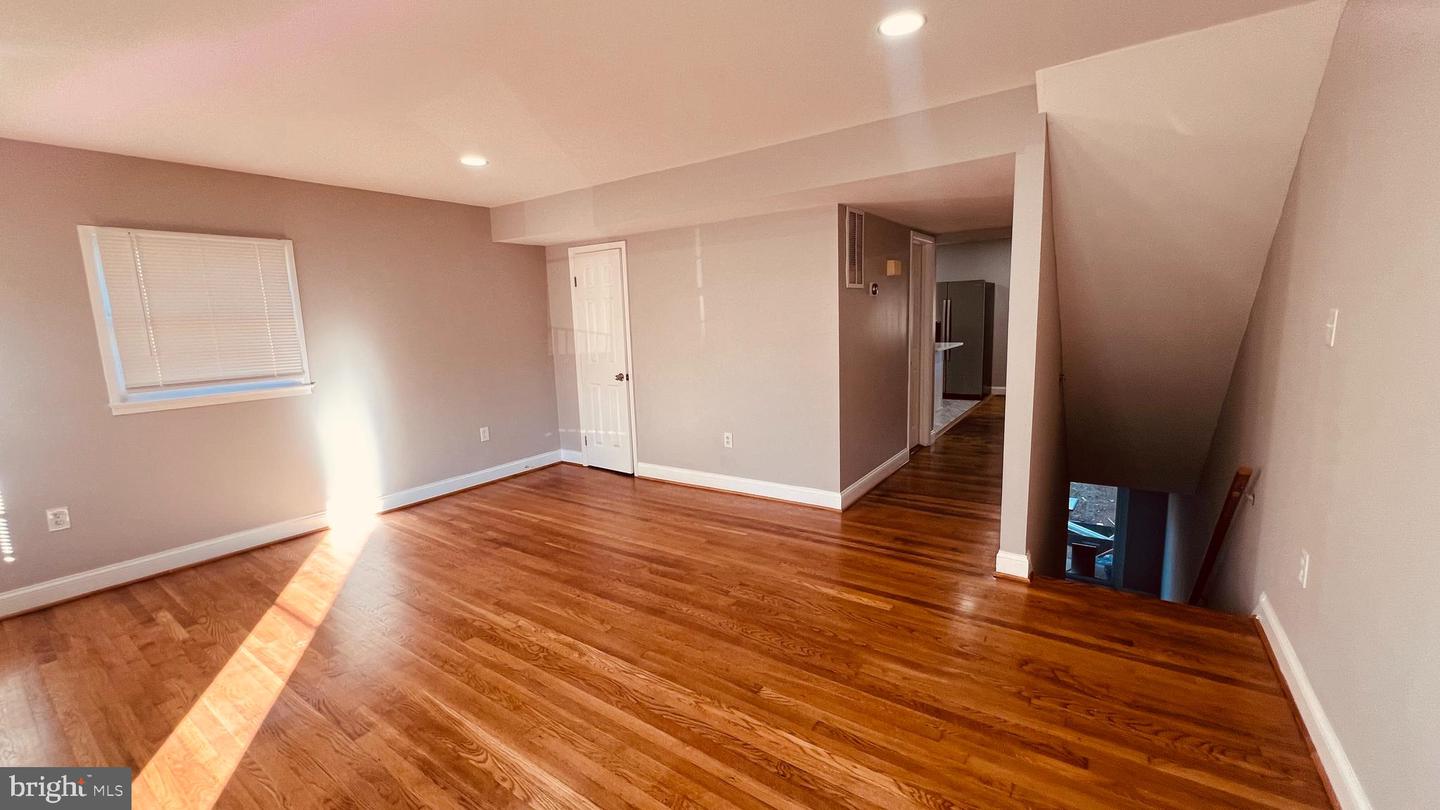 14389 FONTAINE CT, WOODBRIDGE, Virginia 22193, 3 Bedrooms Bedrooms, ,2 BathroomsBathrooms,Residential,For sale,14389 FONTAINE CT,VAPW2109534 MLS # VAPW2109534