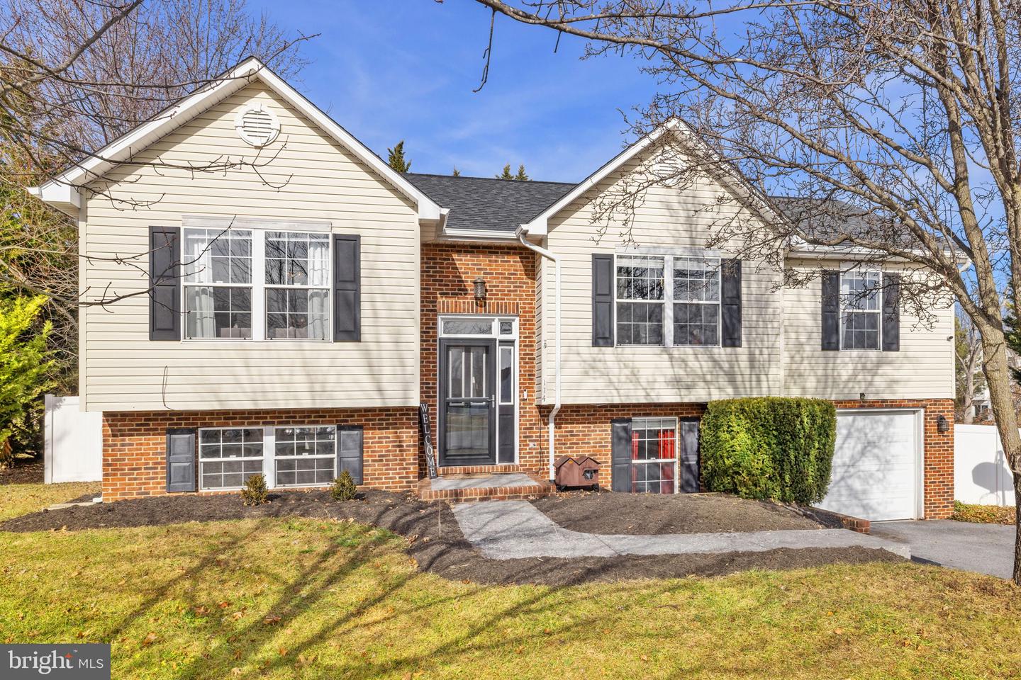 114 PATRICK PL, STEPHENS CITY, Virginia 22655, 4 Bedrooms Bedrooms, ,3 BathroomsBathrooms,Residential,For sale,114 PATRICK PL,VAFV2038598 MLS # VAFV2038598