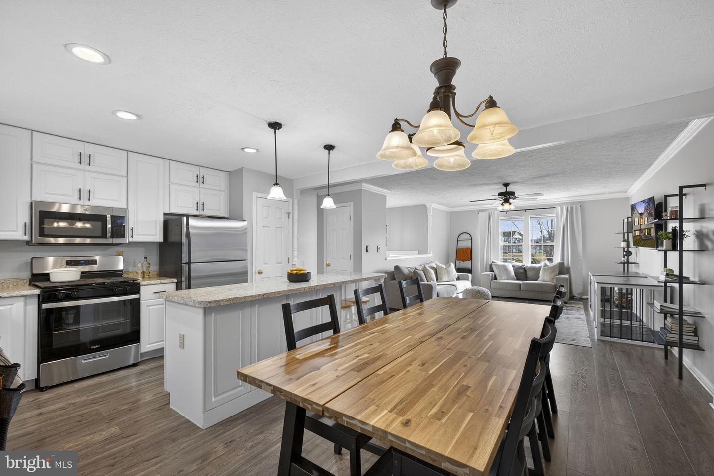 114 PATRICK PL, STEPHENS CITY, Virginia 22655, 4 Bedrooms Bedrooms, ,3 BathroomsBathrooms,Residential,For sale,114 PATRICK PL,VAFV2038598 MLS # VAFV2038598