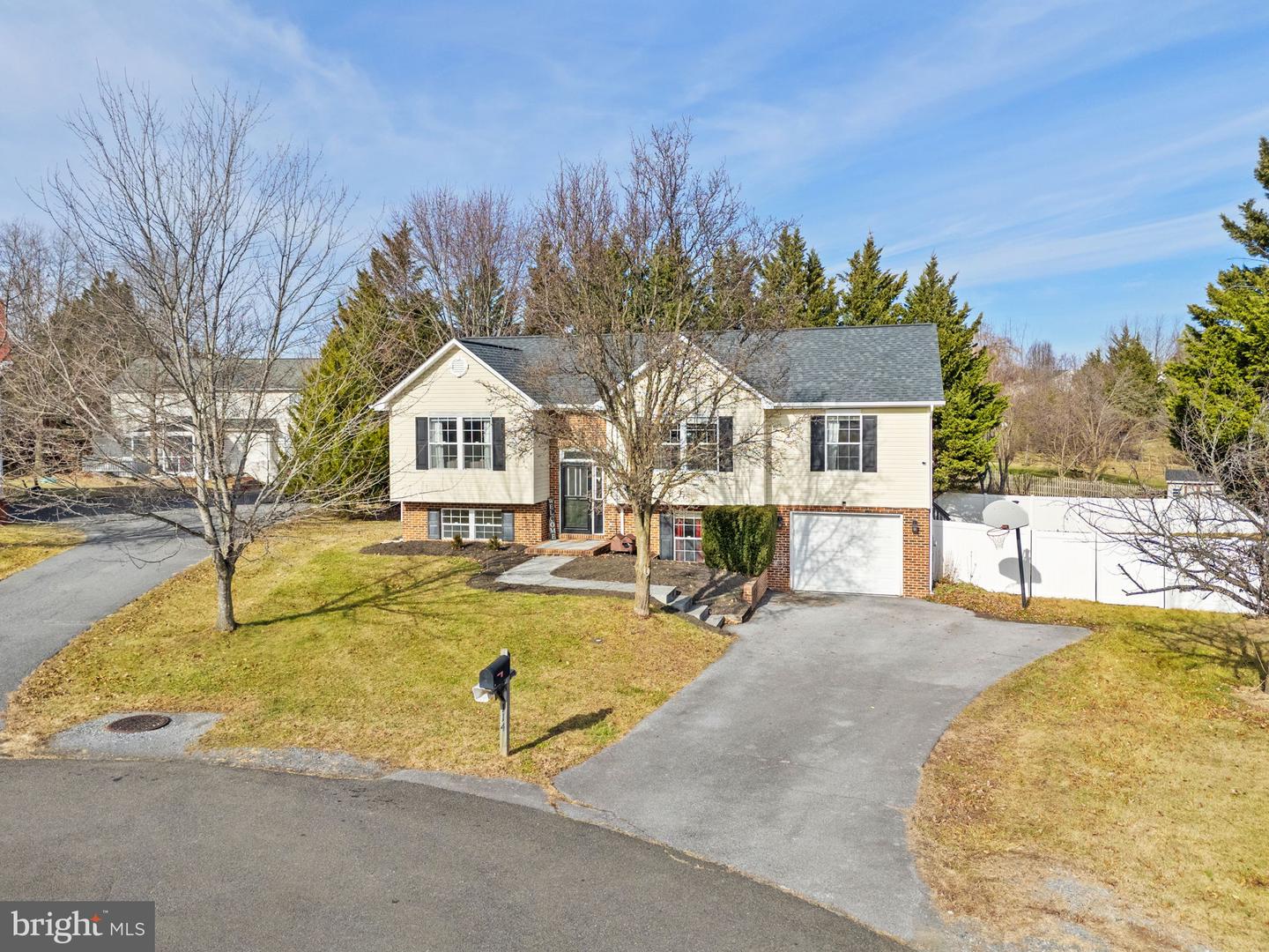 114 PATRICK PL, STEPHENS CITY, Virginia 22655, 4 Bedrooms Bedrooms, ,3 BathroomsBathrooms,Residential,For sale,114 PATRICK PL,VAFV2038598 MLS # VAFV2038598