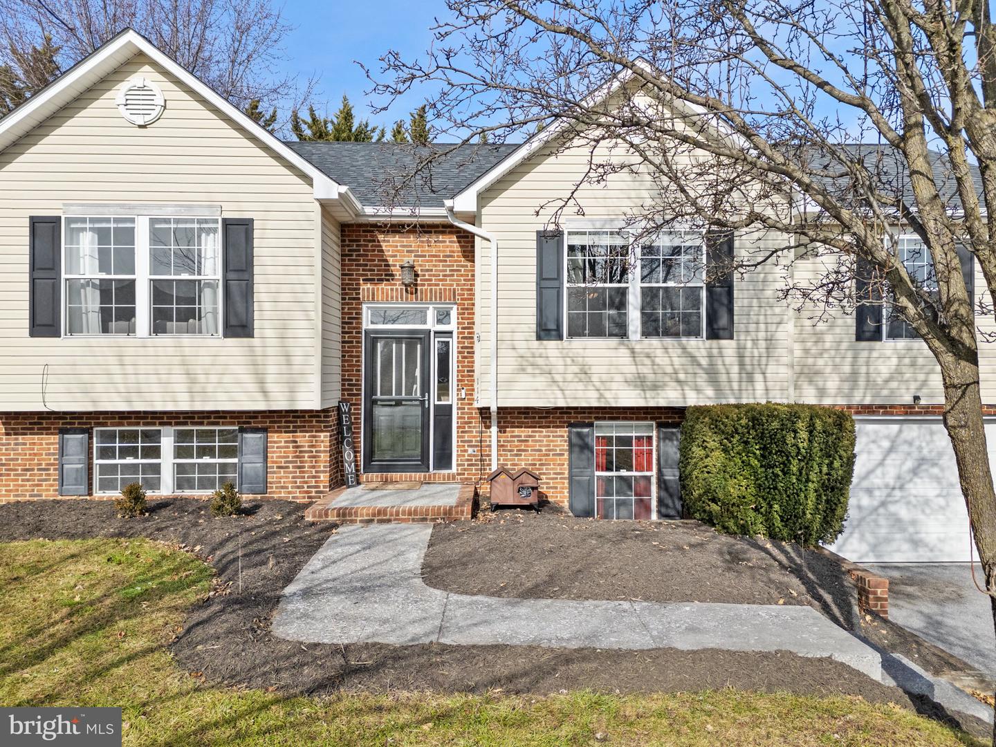 114 PATRICK PL, STEPHENS CITY, Virginia 22655, 4 Bedrooms Bedrooms, ,3 BathroomsBathrooms,Residential,For sale,114 PATRICK PL,VAFV2038598 MLS # VAFV2038598