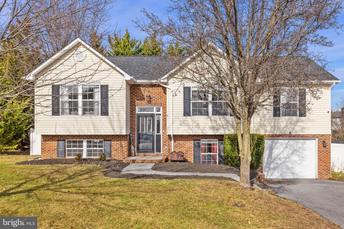 114 PATRICK PL, STEPHENS CITY, Virginia 22655, 4 Bedrooms Bedrooms, ,3 BathroomsBathrooms,Residential,For sale,114 PATRICK PL,VAFV2038598 MLS # VAFV2038598