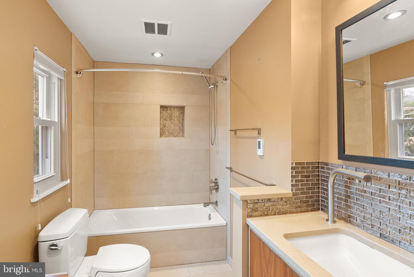 5004 REGENCY PL, ALEXANDRIA, Virginia 22304, 3 Bedrooms Bedrooms, ,2 BathroomsBathrooms,Residential,For sale,5004 REGENCY PL,VAAX2052664 MLS # VAAX2052664 5004 REGENCY PL, ALEXANDRIA, Virginia 22304, 3 Bedrooms Bedrooms, ,2 BathroomsBathrooms,Residential,For sale,5004 REGENCY PL,VAAX2052664 MLS # VAAX2052664