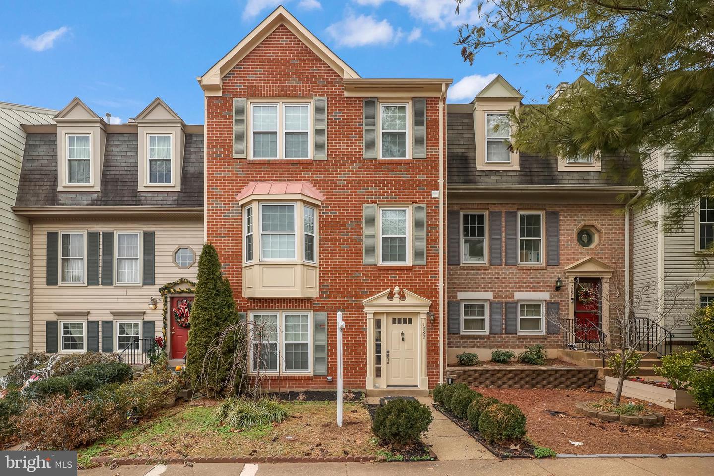 7282 SAINT JOHNS CT, MANASSAS, Virginia 20109, 4 Bedrooms Bedrooms, ,3 BathroomsBathrooms,Residential,For sale,7282 SAINT JOHNS CT,VAPW2109604 MLS # VAPW2109604