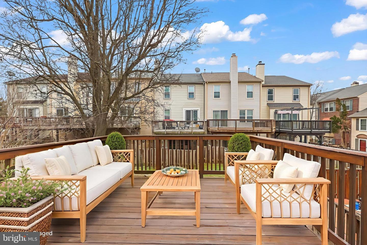 7282 SAINT JOHNS CT, MANASSAS, Virginia 20109, 4 Bedrooms Bedrooms, ,3 BathroomsBathrooms,Residential,For sale,7282 SAINT JOHNS CT,VAPW2109604 MLS # VAPW2109604