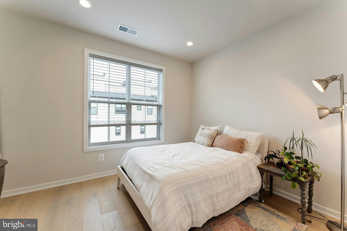 43921 HURLEYS HUNT TER, ASHBURN, Virginia 20147, 4 Bedrooms Bedrooms, ,3 BathroomsBathrooms,Residential,For sale,43921 HURLEYS HUNT TER,VALO2113054 MLS # VALO2113054