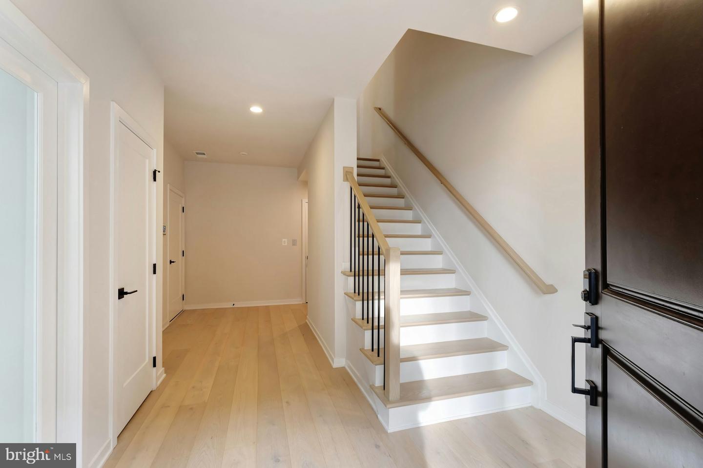 43921 HURLEYS HUNT TER, ASHBURN, Virginia 20147, 4 Bedrooms Bedrooms, ,3 BathroomsBathrooms,Residential,For sale,43921 HURLEYS HUNT TER,VALO2113054 MLS # VALO2113054