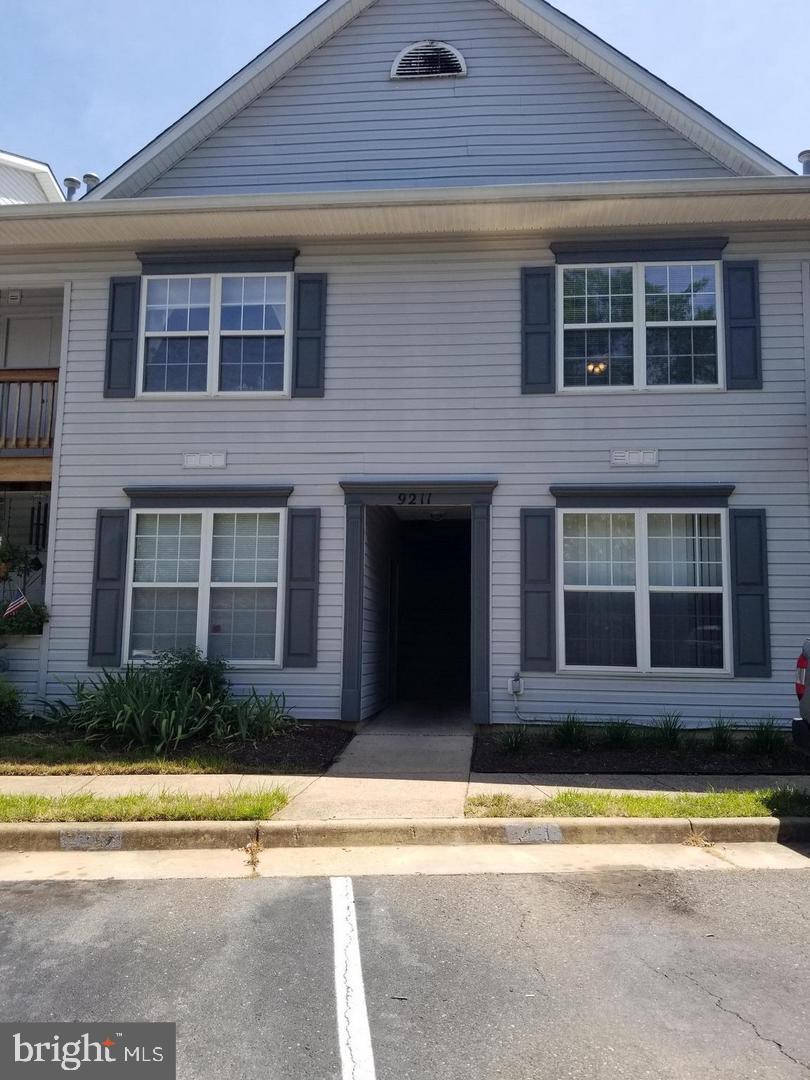9211 AZURE CT #202, MANASSAS, Virginia 20110, 2 Bedrooms Bedrooms, ,2 BathroomsBathrooms,Residential,For sale,9211 AZURE CT #202,VAMN2009862 MLS # VAMN2009862