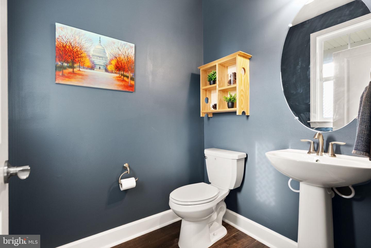 9516 SANGER ST, LORTON, Virginia 22079, 5 Bedrooms Bedrooms, ,3 BathroomsBathrooms,Residential,For sale,9516 SANGER ST,VAFX2283580 MLS # VAFX2283580