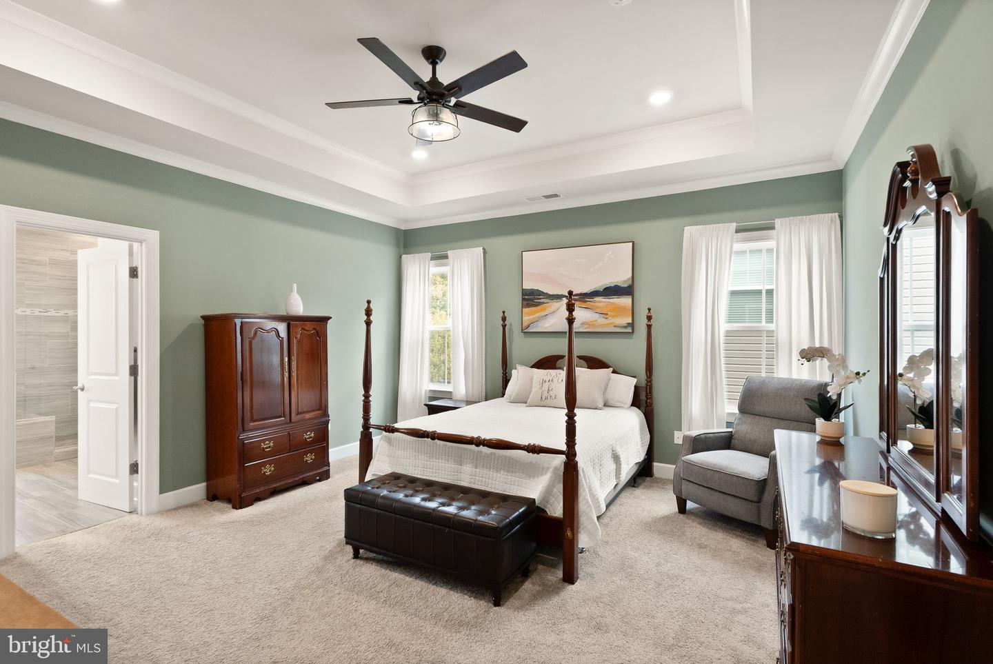 9516 SANGER ST, LORTON, Virginia 22079, 5 Bedrooms Bedrooms, ,3 BathroomsBathrooms,Residential,For sale,9516 SANGER ST,VAFX2283580 MLS # VAFX2283580