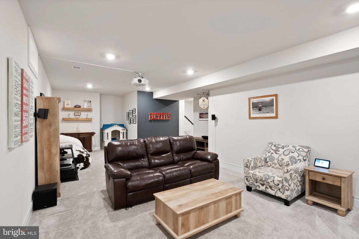 9516 SANGER ST, LORTON, Virginia 22079, 5 Bedrooms Bedrooms, ,3 BathroomsBathrooms,Residential,For sale,9516 SANGER ST,VAFX2283580 MLS # VAFX2283580