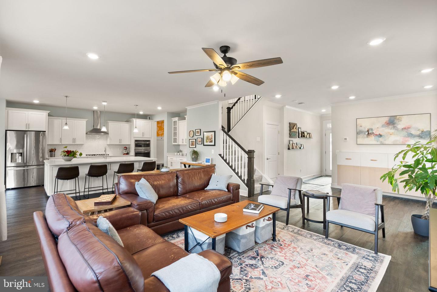 9516 SANGER ST, LORTON, Virginia 22079, 5 Bedrooms Bedrooms, ,3 BathroomsBathrooms,Residential,For sale,9516 SANGER ST,VAFX2283580 MLS # VAFX2283580