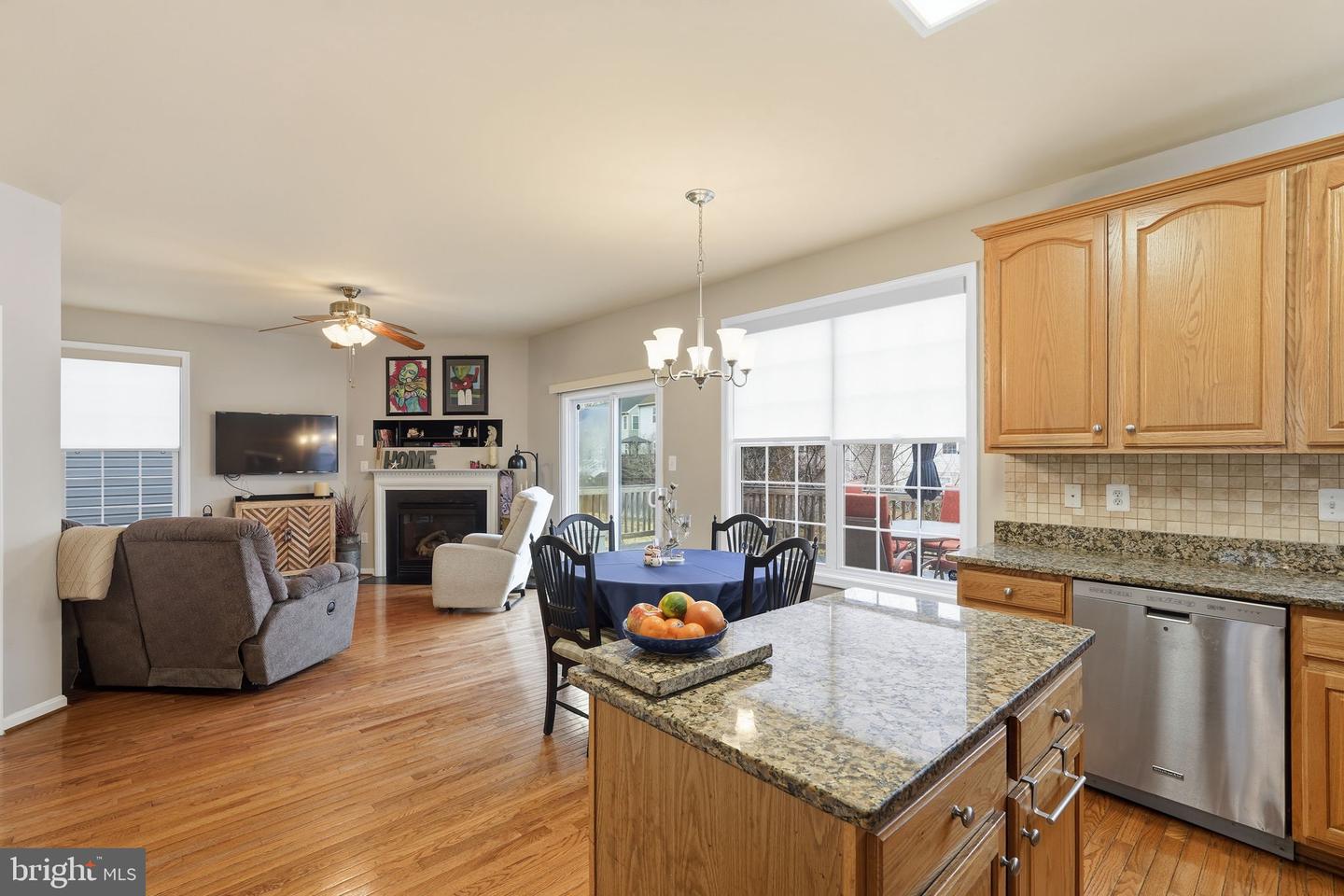 9138 MINEOLA CT, MANASSAS, Virginia 20111, 5 Bedrooms Bedrooms, ,3 BathroomsBathrooms,Residential,For sale,9138 MINEOLA CT,VAPW2109692 MLS # VAPW2109692