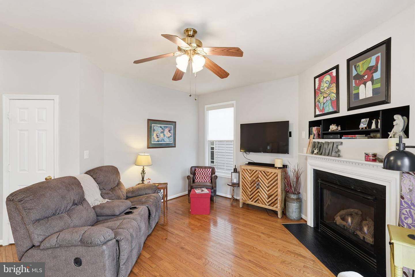 9138 MINEOLA CT, MANASSAS, Virginia 20111, 5 Bedrooms Bedrooms, ,3 BathroomsBathrooms,Residential,For sale,9138 MINEOLA CT,VAPW2109692 MLS # VAPW2109692