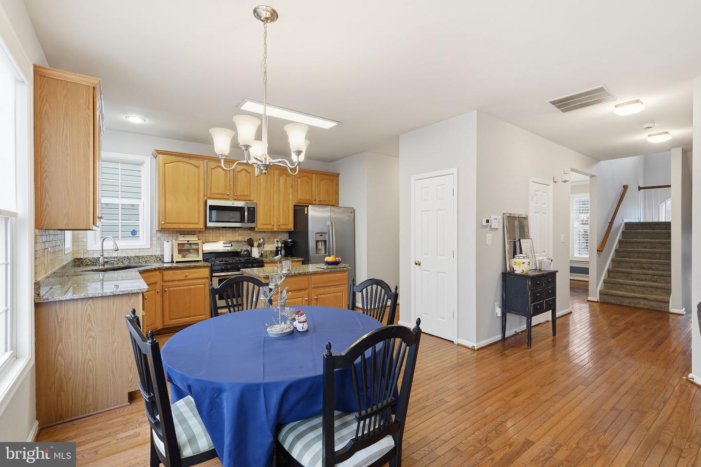 9138 MINEOLA CT, MANASSAS, Virginia 20111, 5 Bedrooms Bedrooms, ,3 BathroomsBathrooms,Residential,For sale,9138 MINEOLA CT,VAPW2109692 MLS # VAPW2109692