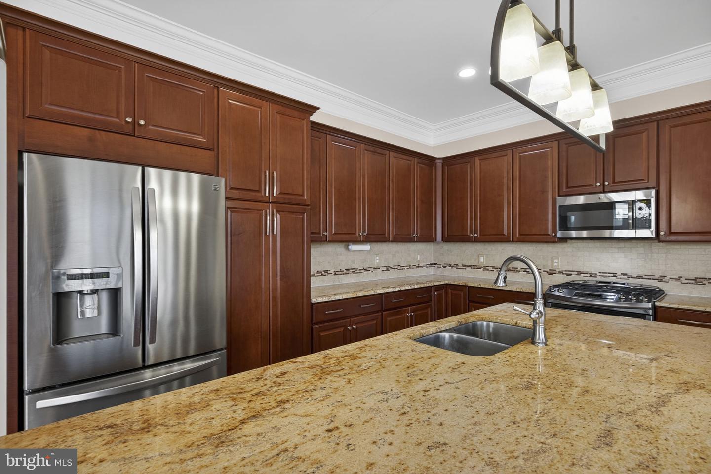 108 GADWELL LN, LAKE FREDERICK, Virginia 22630, 3 Bedrooms Bedrooms, ,3 BathroomsBathrooms,Residential,For sale,108 GADWELL LN,VAFV2038646 MLS # VAFV2038646