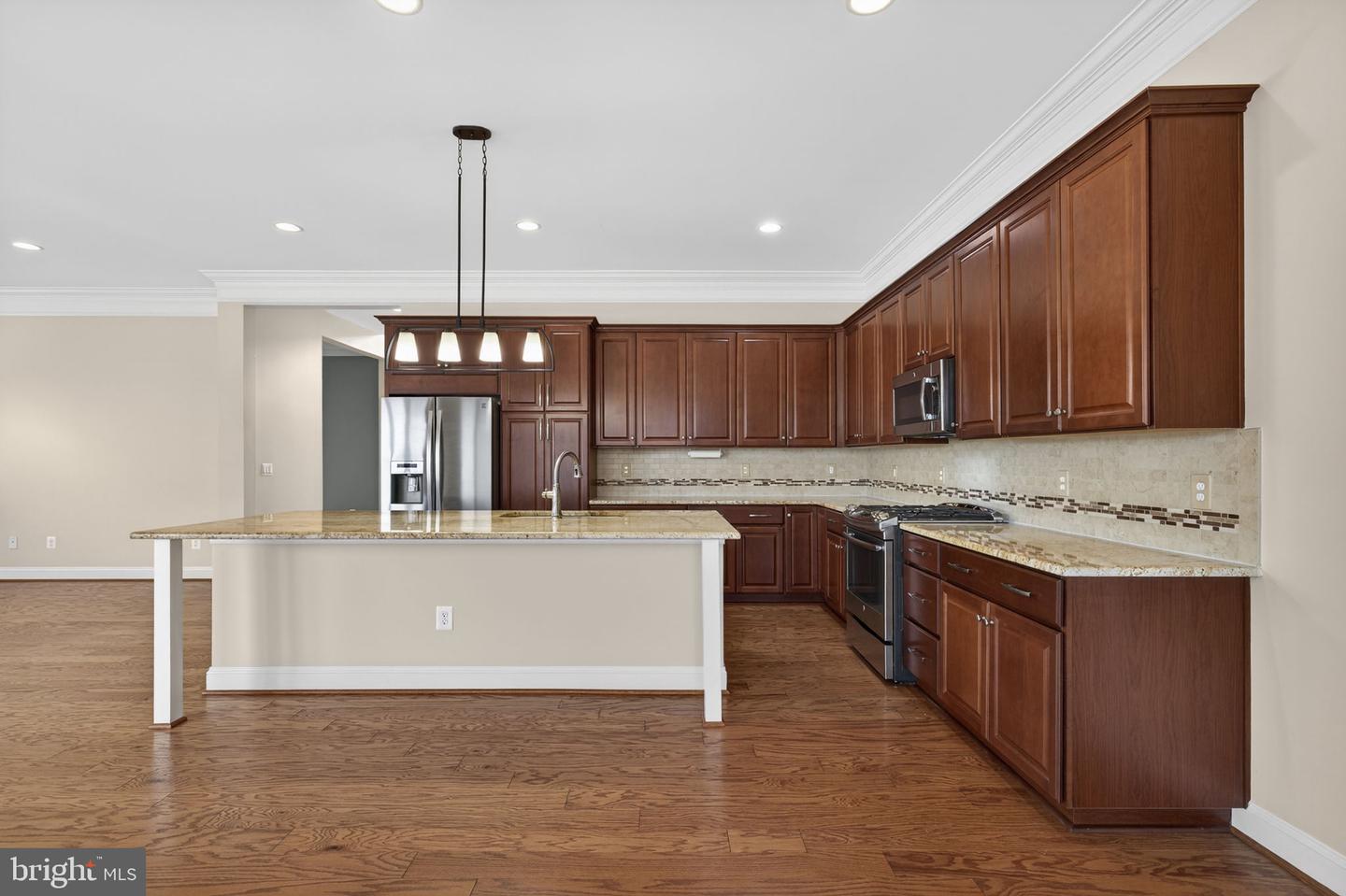 108 GADWELL LN, LAKE FREDERICK, Virginia 22630, 3 Bedrooms Bedrooms, ,3 BathroomsBathrooms,Residential,For sale,108 GADWELL LN,VAFV2038646 MLS # VAFV2038646