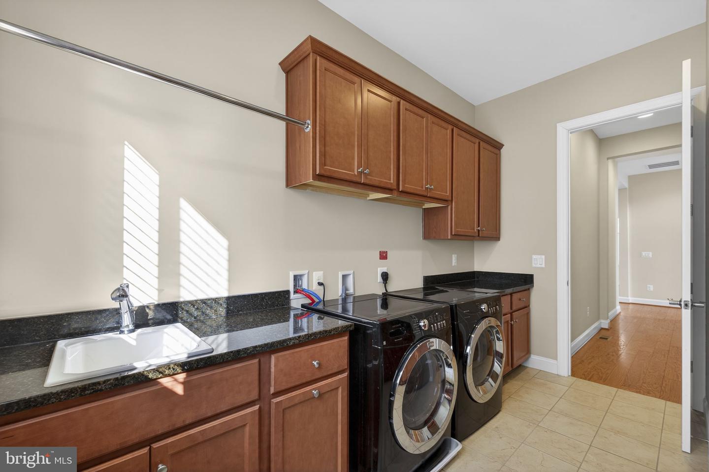 108 GADWELL LN, LAKE FREDERICK, Virginia 22630, 3 Bedrooms Bedrooms, ,3 BathroomsBathrooms,Residential,For sale,108 GADWELL LN,VAFV2038646 MLS # VAFV2038646