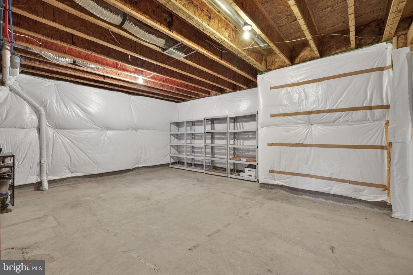 108 GADWELL LN, LAKE FREDERICK, Virginia 22630, 3 Bedrooms Bedrooms, ,3 BathroomsBathrooms,Residential,For sale,108 GADWELL LN,VAFV2038646 MLS # VAFV2038646