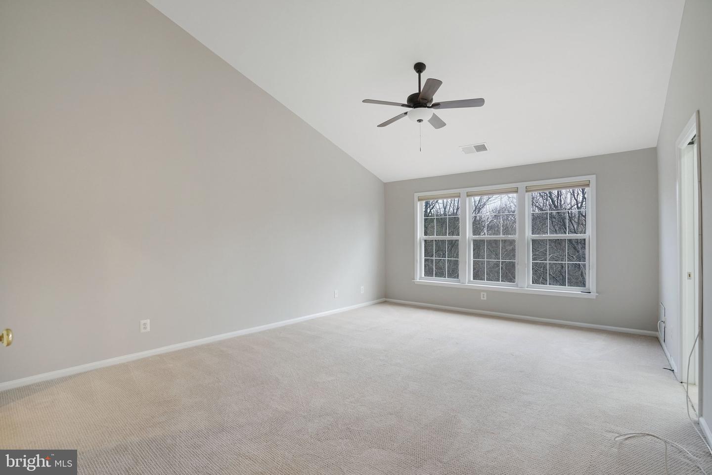 6142 MANCHESTER PARK CIR, ALEXANDRIA, Virginia 22310, 4 Bedrooms Bedrooms, ,3 BathroomsBathrooms,Residential,For sale,6142 MANCHESTER PARK CIR,VAFX2283698 MLS # VAFX2283698