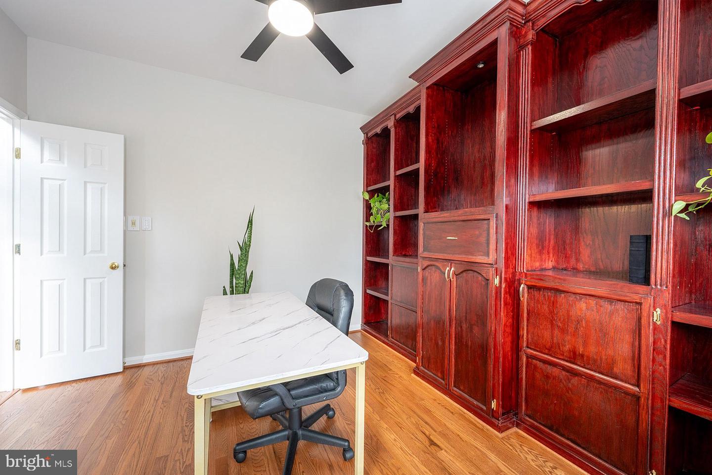 156 MEADOWVIEW LN, WARRENTON, Virginia 20186, 4 Bedrooms Bedrooms, ,3 BathroomsBathrooms,Residential,For sale,156 MEADOWVIEW LN,VAFQ2020020 MLS # VAFQ2020020 156 MEADOWVIEW LN, WARRENTON, Virginia 20186, 4 Bedrooms Bedrooms, ,3 BathroomsBathrooms,Residential,For sale,156 MEADOWVIEW LN,VAFQ2020020 MLS # VAFQ2020020