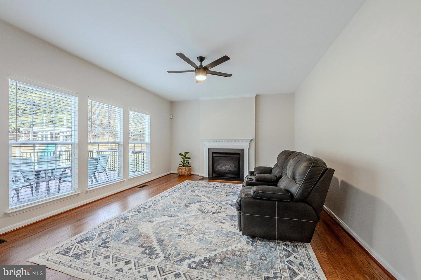 156 MEADOWVIEW LN, WARRENTON, Virginia 20186, 4 Bedrooms Bedrooms, ,3 BathroomsBathrooms,Residential,For sale,156 MEADOWVIEW LN,VAFQ2020020 MLS # VAFQ2020020 156 MEADOWVIEW LN, WARRENTON, Virginia 20186, 4 Bedrooms Bedrooms, ,3 BathroomsBathrooms,Residential,For sale,156 MEADOWVIEW LN,VAFQ2020020 MLS # VAFQ2020020