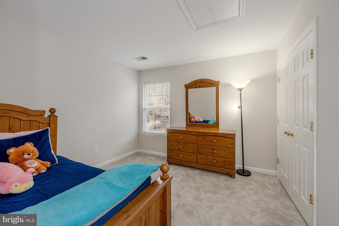 156 MEADOWVIEW LN, WARRENTON, Virginia 20186, 4 Bedrooms Bedrooms, ,3 BathroomsBathrooms,Residential,For sale,156 MEADOWVIEW LN,VAFQ2020020 MLS # VAFQ2020020 156 MEADOWVIEW LN, WARRENTON, Virginia 20186, 4 Bedrooms Bedrooms, ,3 BathroomsBathrooms,Residential,For sale,156 MEADOWVIEW LN,VAFQ2020020 MLS # VAFQ2020020