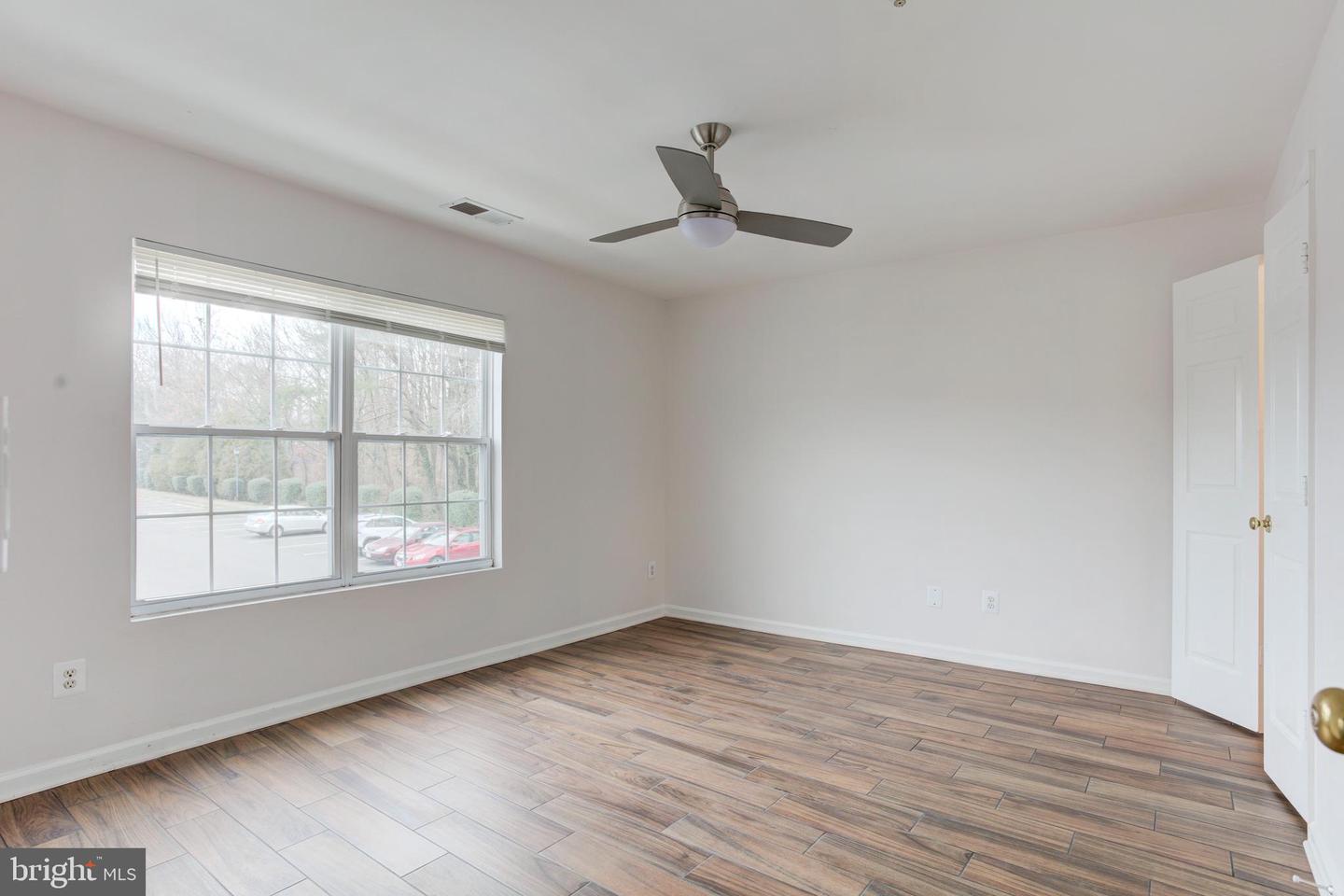 14174 CUDDY LOOP #204, WOODBRIDGE, Virginia 22193, 2 Bedrooms Bedrooms, ,2 BathroomsBathrooms,Residential,For sale,14174 CUDDY LOOP #204,VAPW2109924 MLS # VAPW2109924