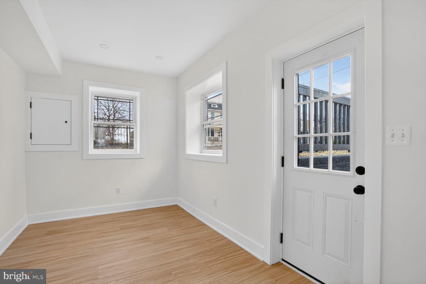 4629 9TH ST NW, WASHINGTON, District Of Columbia 20011, 8 Bedrooms Bedrooms, 13 Rooms Rooms,5 BathroomsBathrooms,Residential,For sale,4629 9TH ST NW,DCDC2239768 MLS # DCDC2239768