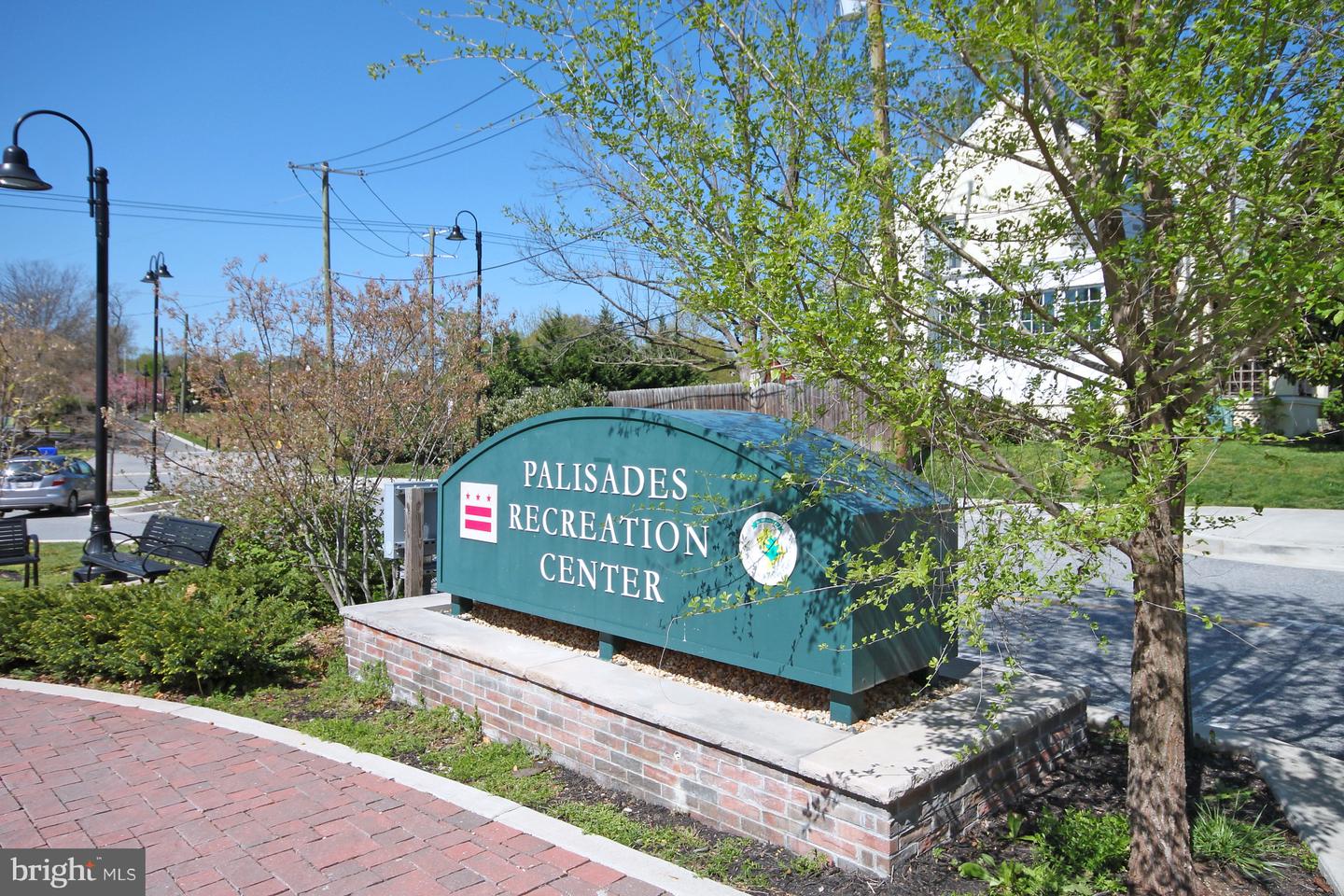 5814 MACARTHUR BLVD NW, WASHINGTON, District Of Columbia 20016, 3 Bedrooms Bedrooms, ,2 BathroomsBathrooms,Residential,For sale,5814 MACARTHUR BLVD NW,DCDC2239796 MLS # DCDC2239796