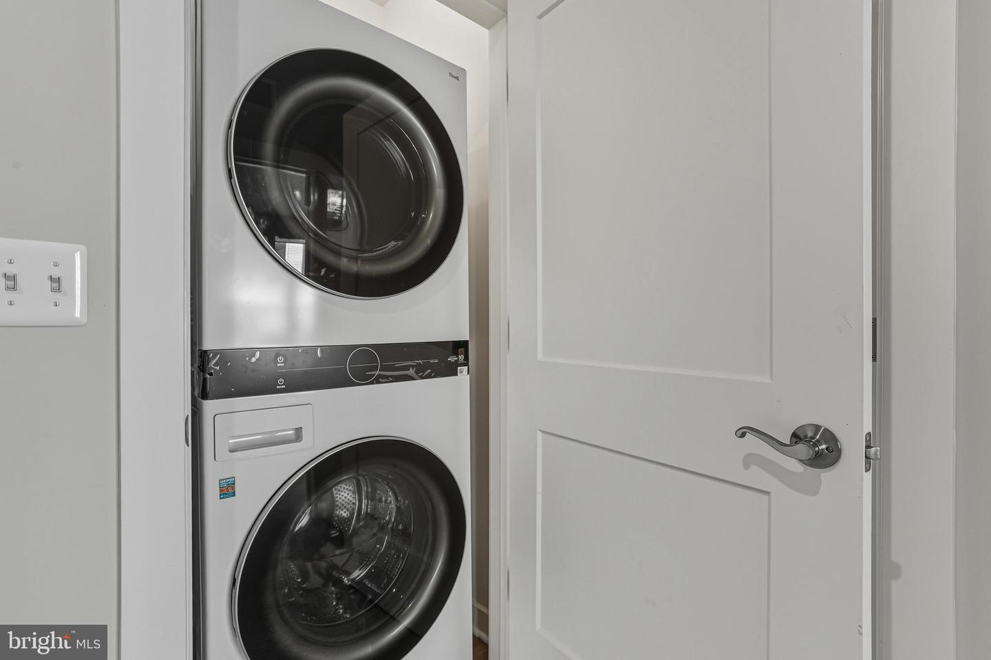 20280 NEWFOUNDLAND SQ, ASHBURN, Virginia 20147, 2 Bedrooms Bedrooms, ,2 BathroomsBathrooms,Residential,For sale,20280 NEWFOUNDLAND SQ,VALO2113478 MLS # VALO2113478