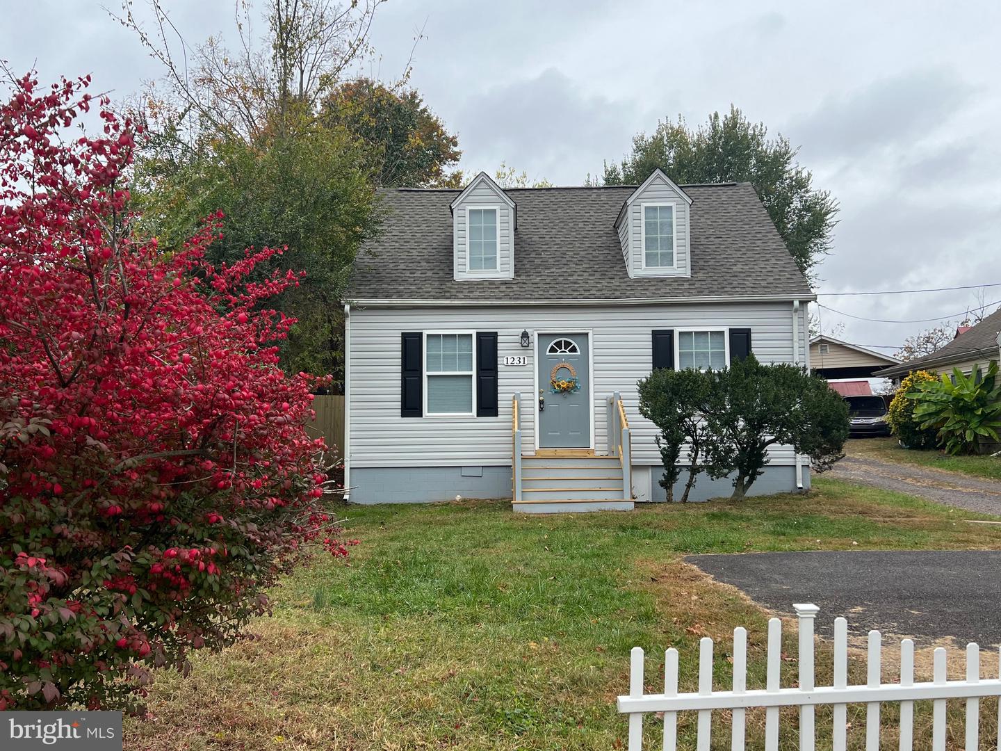 1231 SPERRYVILLE PIKE, CULPEPER, Virginia 22701, 3 Bedrooms Bedrooms, 6 Rooms Rooms,2 BathroomsBathrooms,Residential,For sale,1231 SPERRYVILLE PIKE,VACU2012338 MLS # VACU2012338