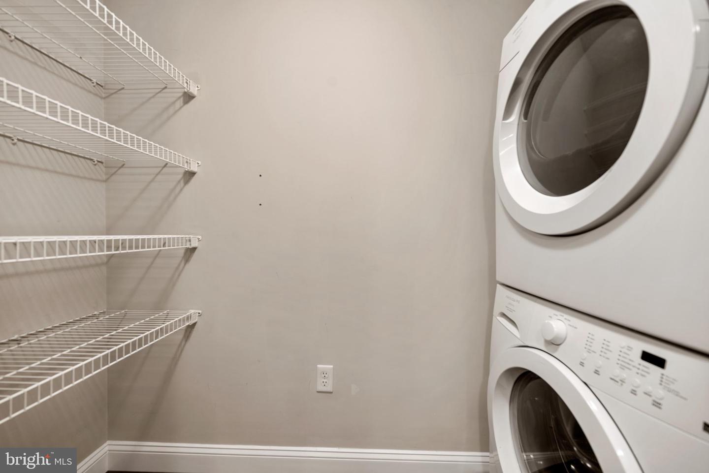 6301 EDSALL RD #323, ALEXANDRIA, Virginia 22312, 1 Bedroom Bedrooms, 2 Rooms Rooms,1 BathroomBathrooms,Residential,For sale,6301 EDSALL RD #323,VAFX2284678 MLS # VAFX2284678 6301 EDSALL RD #323, ALEXANDRIA, Virginia 22312, 1 Bedroom Bedrooms, 2 Rooms Rooms,1 BathroomBathrooms,Residential,For sale,6301 EDSALL RD #323,VAFX2284678 MLS # VAFX2284678