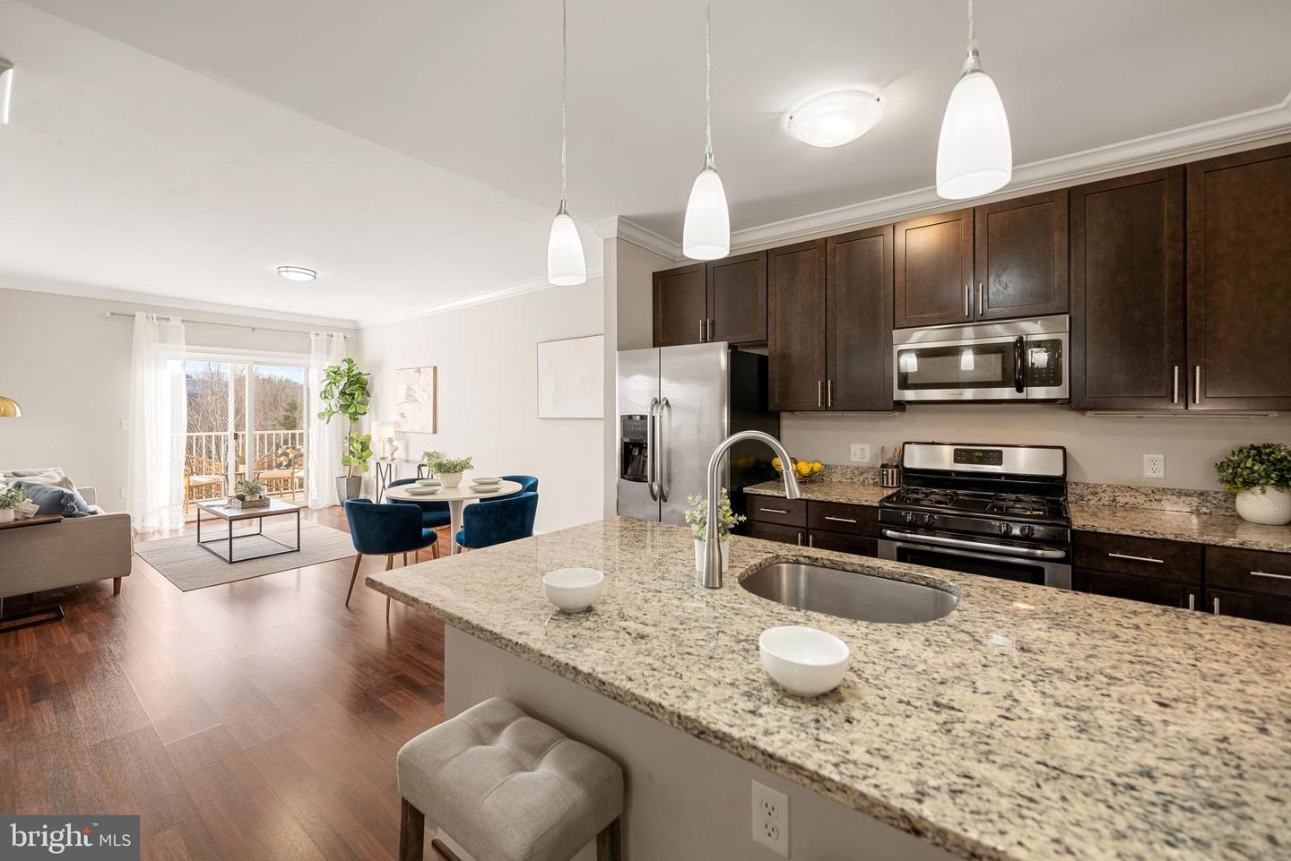 6301 EDSALL RD #323, ALEXANDRIA, Virginia 22312, 1 Bedroom Bedrooms, 2 Rooms Rooms,1 BathroomBathrooms,Residential,For sale,6301 EDSALL RD #323,VAFX2284678 MLS # VAFX2284678 6301 EDSALL RD #323, ALEXANDRIA, Virginia 22312, 1 Bedroom Bedrooms, 2 Rooms Rooms,1 BathroomBathrooms,Residential,For sale,6301 EDSALL RD #323,VAFX2284678 MLS # VAFX2284678