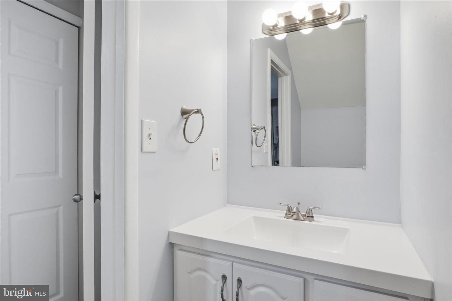 8048 PANTANO PL #8, ALEXANDRIA, Virginia 22309, 2 Bedrooms Bedrooms, ,1 BathroomBathrooms,Residential,For sale,8048 PANTANO PL #8,VAFX2284692 MLS # VAFX2284692