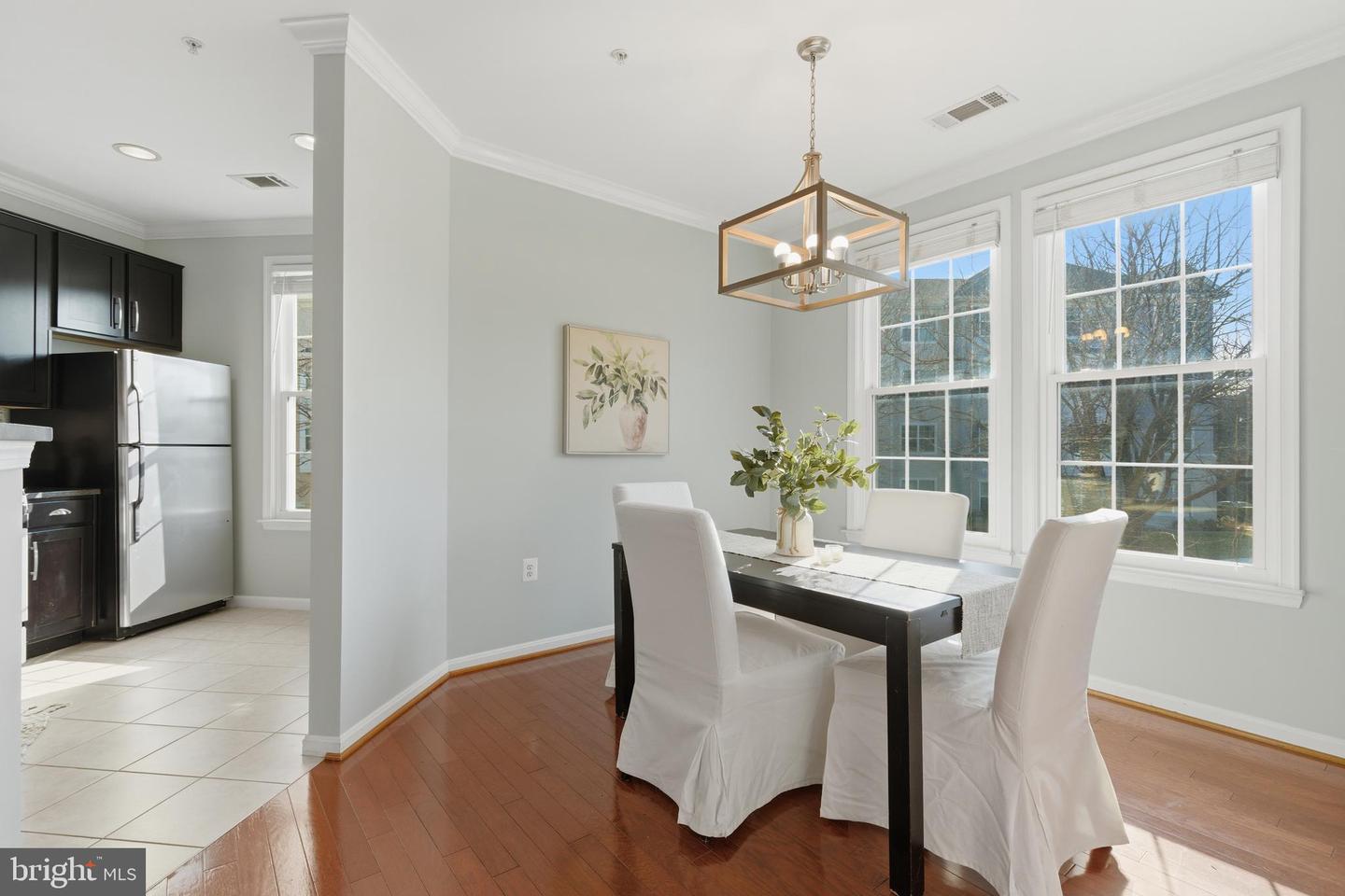 2465 ARMY NAVY DR #1-211, ARLINGTON, Virginia 22206, 3 Bedrooms Bedrooms, ,2 BathroomsBathrooms,Residential,For sale,2465 ARMY NAVY DR #1-211,VAAR2067476 MLS # VAAR2067476