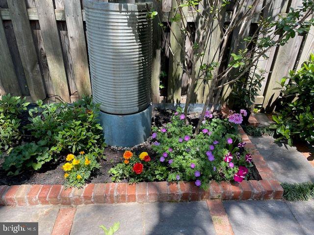 237 10TH ST SE, WASHINGTON, District Of Columbia 20003, 3 Bedrooms Bedrooms, ,2 BathroomsBathrooms,Residential,For sale,237 10TH ST SE,DCDC2240308 MLS # DCDC2240308