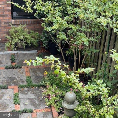 237 10TH ST SE, WASHINGTON, District Of Columbia 20003, 3 Bedrooms Bedrooms, ,2 BathroomsBathrooms,Residential,For sale,237 10TH ST SE,DCDC2240308 MLS # DCDC2240308