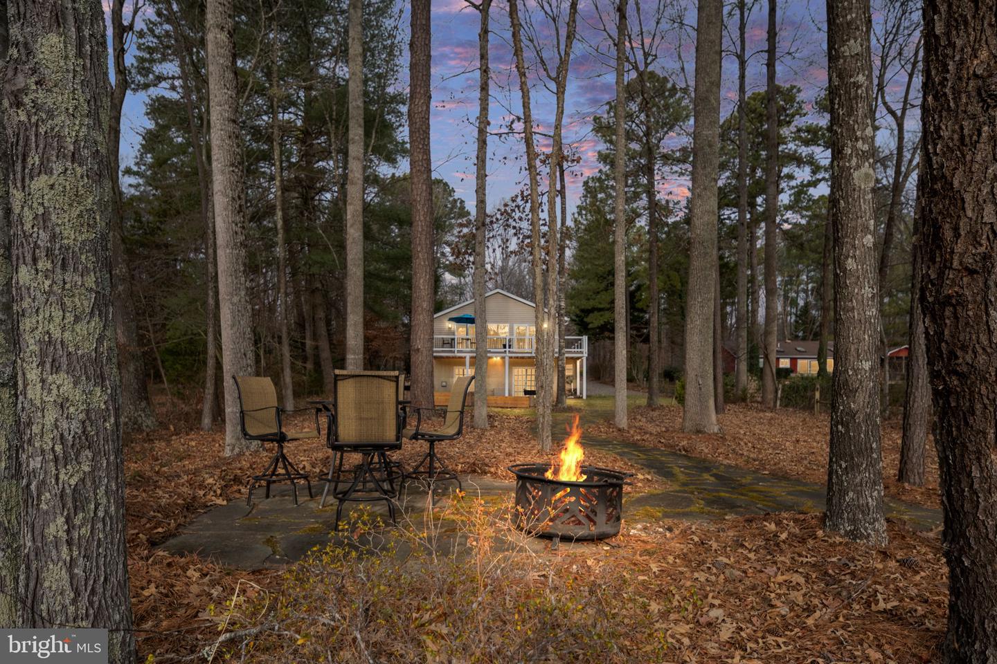 476 LAKE CAROLINE DR, RUTHER GLEN, Virginia 22546, 5 Bedrooms Bedrooms, 8 Rooms Rooms,4 BathroomsBathrooms,Residential,For sale,476 LAKE CAROLINE DR,VACV2009376 MLS # VACV2009376