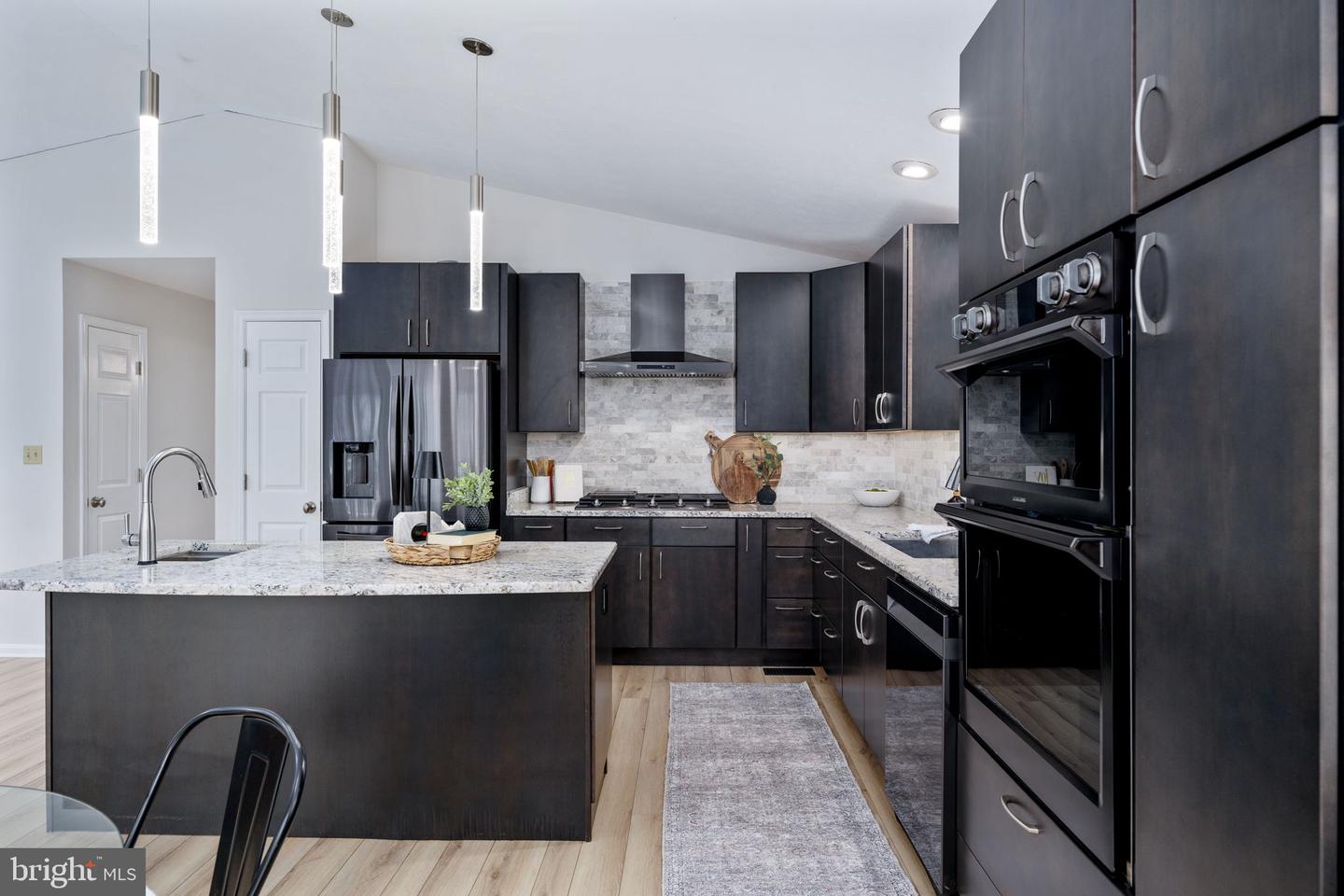 476 LAKE CAROLINE DR, RUTHER GLEN, Virginia 22546, 5 Bedrooms Bedrooms, 8 Rooms Rooms,4 BathroomsBathrooms,Residential,For sale,476 LAKE CAROLINE DR,VACV2009376 MLS # VACV2009376