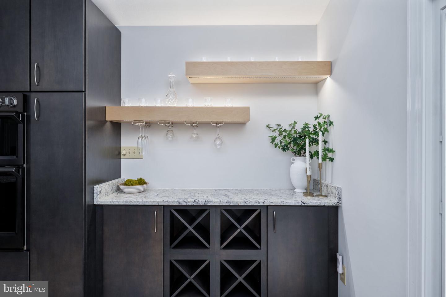 476 LAKE CAROLINE DR, RUTHER GLEN, Virginia 22546, 5 Bedrooms Bedrooms, 8 Rooms Rooms,4 BathroomsBathrooms,Residential,For sale,476 LAKE CAROLINE DR,VACV2009376 MLS # VACV2009376