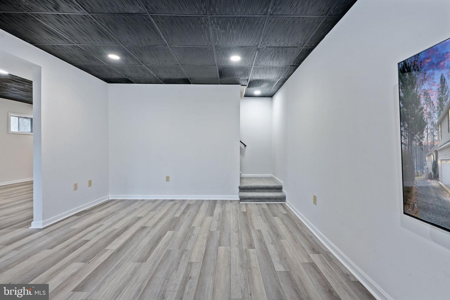 476 LAKE CAROLINE DR, RUTHER GLEN, Virginia 22546, 5 Bedrooms Bedrooms, 8 Rooms Rooms,4 BathroomsBathrooms,Residential,For sale,476 LAKE CAROLINE DR,VACV2009376 MLS # VACV2009376