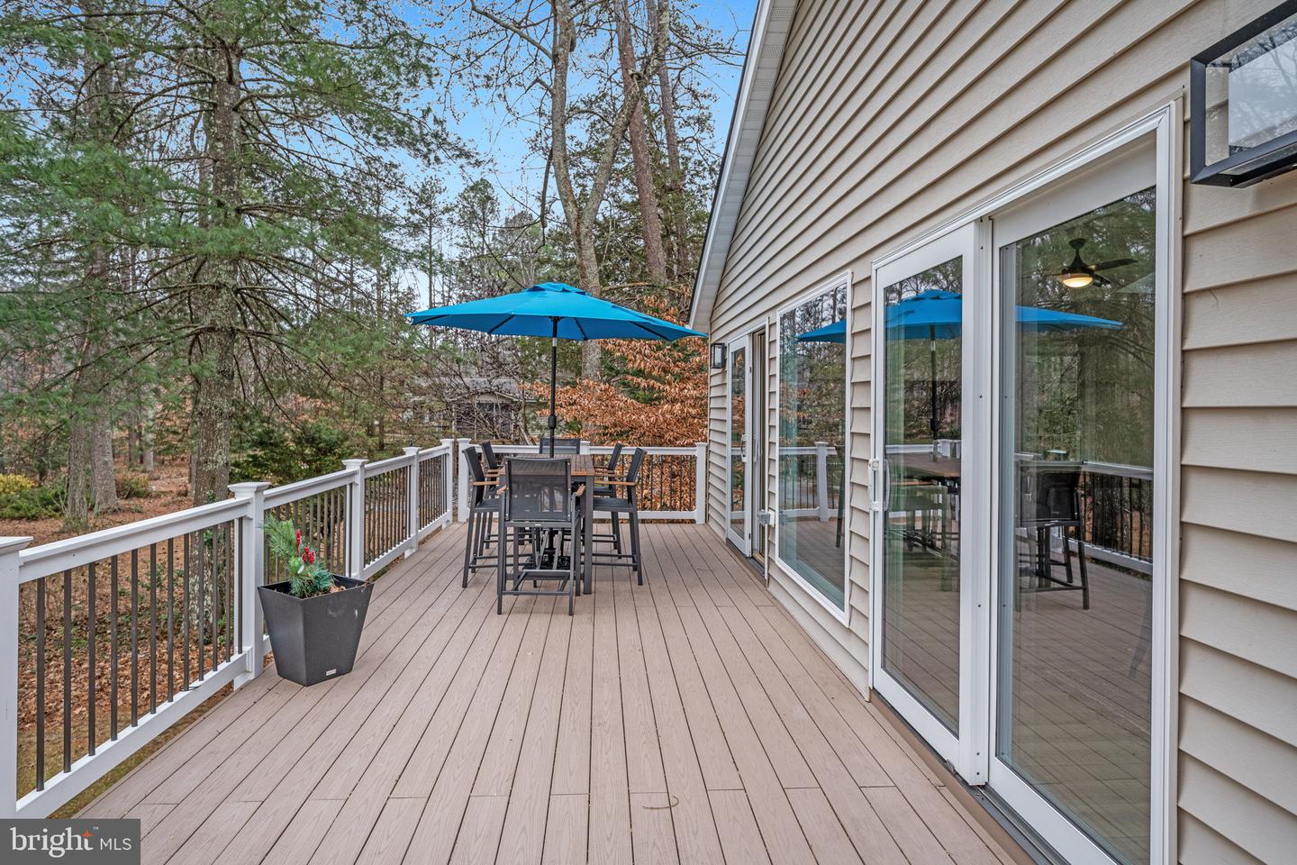 476 LAKE CAROLINE DR, RUTHER GLEN, Virginia 22546, 5 Bedrooms Bedrooms, 8 Rooms Rooms,4 BathroomsBathrooms,Residential,For sale,476 LAKE CAROLINE DR,VACV2009376 MLS # VACV2009376