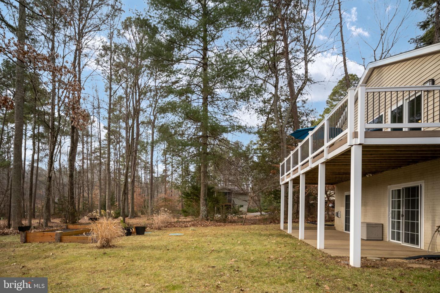 476 LAKE CAROLINE DR, RUTHER GLEN, Virginia 22546, 5 Bedrooms Bedrooms, 8 Rooms Rooms,4 BathroomsBathrooms,Residential,For sale,476 LAKE CAROLINE DR,VACV2009376 MLS # VACV2009376