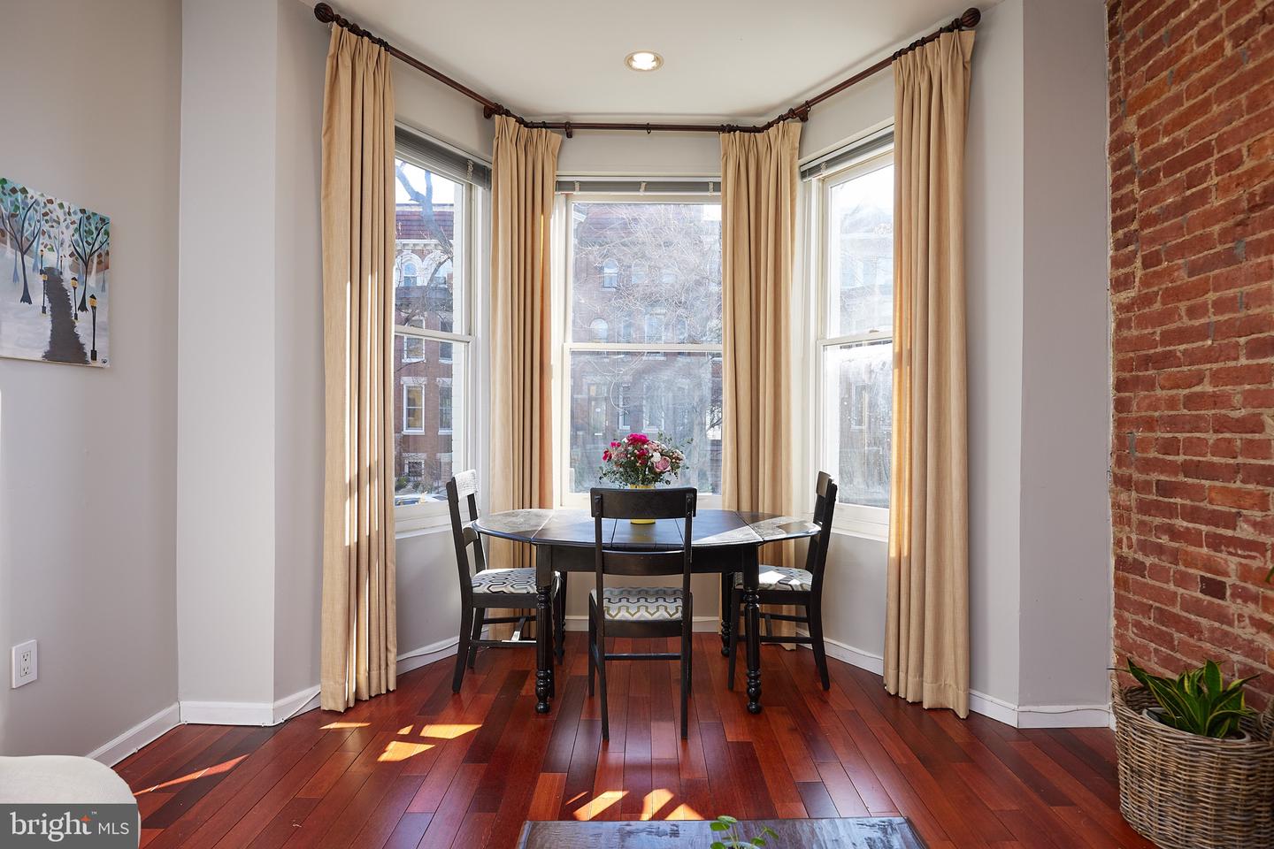 1745 T ST NW, WASHINGTON, District Of Columbia 20009, 7 Bedrooms Bedrooms, ,6 BathroomsBathrooms,Residential,For sale,1745 T ST NW,DCDC2240342 MLS # DCDC2240342