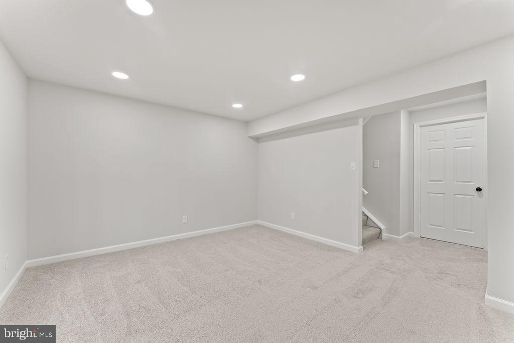 14743 WINDING LOOP, WOODBRIDGE, Virginia 22191, 3 Bedrooms Bedrooms, ,3 BathroomsBathrooms,Residential,For sale,14743 WINDING LOOP,VAPW2110158 MLS # VAPW2110158