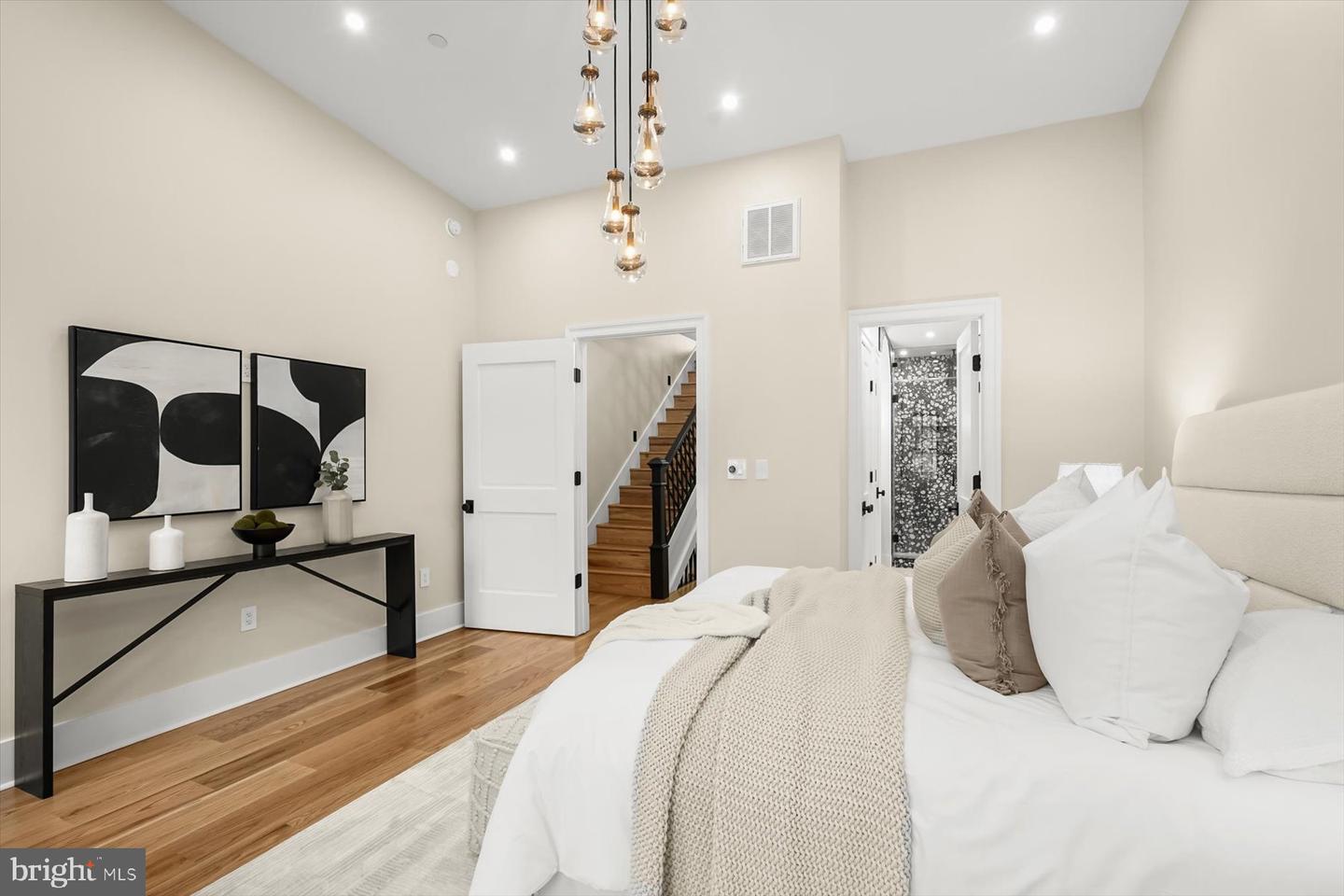 235 12TH ST SE, WASHINGTON, District Of Columbia 20003, 4 Bedrooms Bedrooms, ,3 BathroomsBathrooms,Residential,For sale,235 12TH ST SE,DCDC2240380 MLS # DCDC2240380